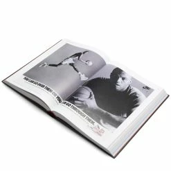 Phaidon SOLED OUT: THE GOLDEN AGE OF SNEAKER ADVERTISING