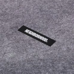 Neighborhood SOUVENIR / A-MAT BLACK Home