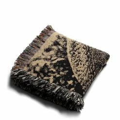 ALLCAPSTUDIO MUSHROOM FROG THROW BLANKET Home