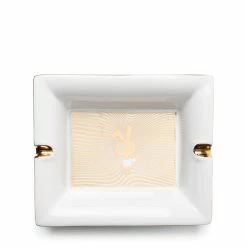 Cold World Frozen Goods WAVY BUNNY ASH TRAY